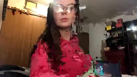 Snapshot of funflirt97 chatting on January 10, 2025, 4:12 am Linnys Palace online show from January 10, 2025, 4:12 am