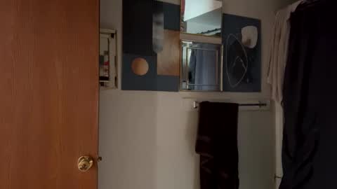 Snapshot of funflirt97 chatting on November 4, 2025, 5:23 pm Linnys Palace online show from November 4, 2025, 5:23 pm