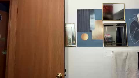 Snapshot of funflirt97 chatting on December 15, 2025, 6:45 pm Linnys Palace online show from December 15, 2025, 6:45 pm