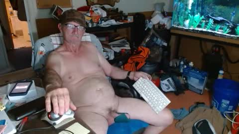 Snapshot of funmike2000 chatting on March 30, 2026, 10:44 pm mike online show from March 30, 2026, 10:44 pm