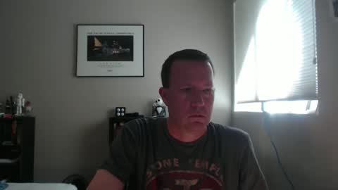 Snapshot of funplaytimesayhello chatting on April 25, 2026, 8:28 pm Hello online show from April 25, 2026, 8:28 pm