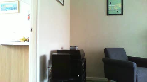 Snapshot of funslimguy chatting on April 18, 2026, 9:24 am Funslimguy online show from April 18, 2026, 9:24 am