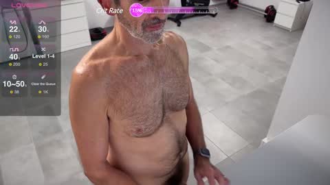 Snapshot of funwithbrad chatting on December 5, 2024, 6:33 pm Brad online show from December 5, 2024, 6:33 pm