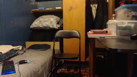 Snapshot of furosz chatting on December 15, 2024, 6:59 pm furosz online show from December 15, 2024, 6:59 pm