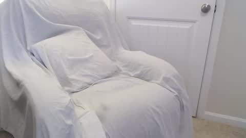 furring online show from November 9, 2025, 6:50 pm