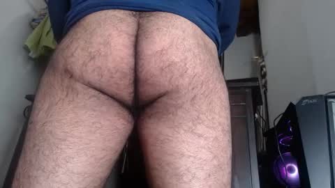 Snapshot of furryassholexx chatting on January 16, 2025, 9:37 am FurryAss online show from January 16, 2025, 9:37 am