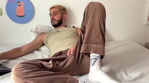 Snapshot of futa_fun chatting on June 10, 2026, 10:14 am Futa online show from June 10, 2026, 10:14 am