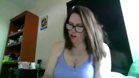 Snapshot of fuzzypeaches87 chatting on March 19, 2026, 5:50 pm fuzzypeaches87 online show from March 19, 2026, 5:50 pm