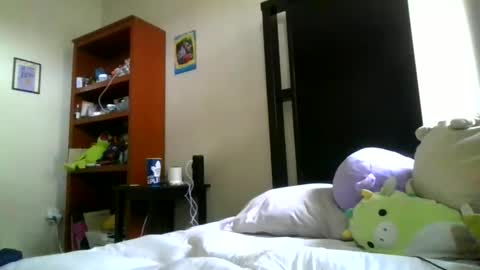 Snapshot of fuzzypeaches87 chatting on March 24, 2026, 4:23 pm fuzzypeaches87 online show from March 24, 2026, 4:23 pm