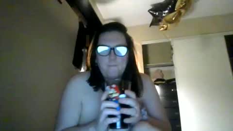 Snapshot of fuzzypeaches87 chatting on April 4, 2026, 4:22 am fuzzypeaches87 online show from April 4, 2026, 4:22 am