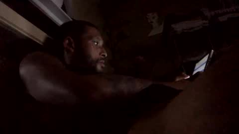 Snapshot of fvvkboyy chatting on October 18, 2025, 8:37 am fvvkboyy online show from October 18, 2025, 8:37 am