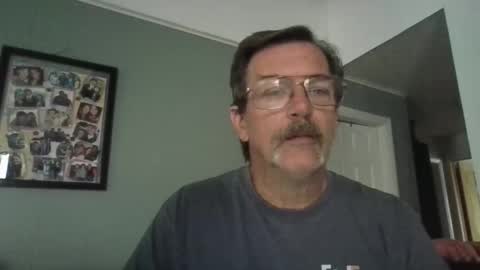 Snapshot of fxson8 chatting on October 30, 2025, 4:41 pm fxson8 online show from October 30, 2025, 4:41 pm