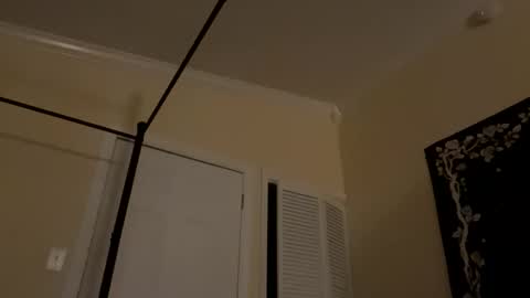 Snapshot of g0ddessluna1800 chatting on December 16, 2025, 3:00 am Goddess Luna online show from December 16, 2025, 3:00 am