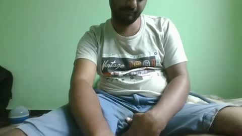 Snapshot of g0lu_ chatting on December 11, 2024, 7:53 am Nunnu online show from December 11, 2024, 7:53 am