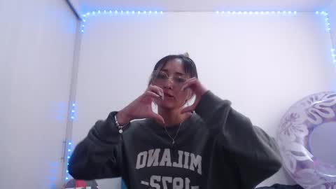 Gabriela online show from February 10, 2026, 5:17 pm