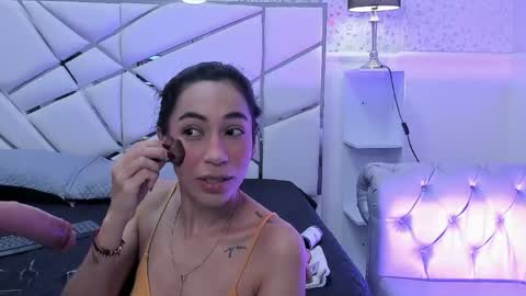 Snapshot of gabbieskinny chatting on April 23, 2026, 10:14 am gabbieskinny online show from April 23, 2026, 10:14 am