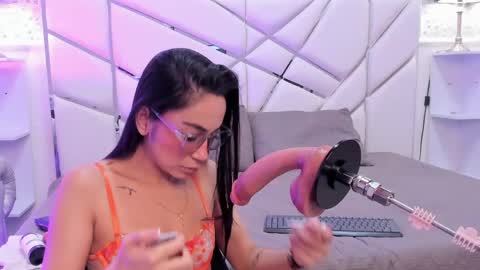 Snapshot of gabbieskinny chatting on May 10, 2026, 4:06 am gabbieskinny online show from May 10, 2026, 4:06 am