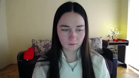 Jaklin online show from February 25, 2026, 10:03 am