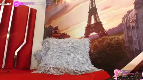 gabi_prince online show from November 20, 2025, 7:35 pm