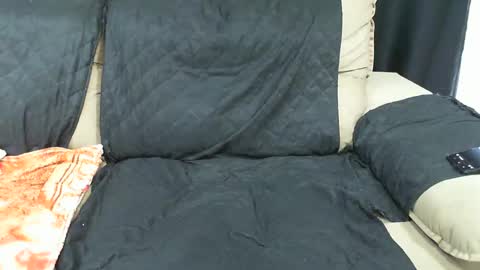 gaby  layla online show from February 6, 2025, 12:11 am