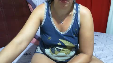 gaby  layla online show from November 22, 2025, 10:53 pm