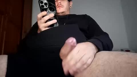 gabito94 online show from November 22, 2025, 6:18 pm