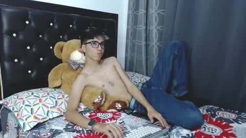 Snapshot of gabriel_x18 chatting on February 2, 2026, 4:11 am gabriel_x18 online show from February 2, 2026, 4:11 am