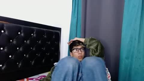 Snapshot of gabriel_x18 chatting on March 3, 2026, 5:24 am gabriel_x18 online show from March 3, 2026, 5:24 am