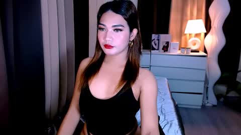 gabriela_deluxe online show from November 2, 2025, 11:29 pm