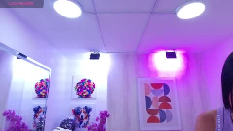 Gabby  online show from April 12, 2026, 3:44 am