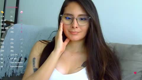 Gabriela Miller online show from December 20, 2024, 6:24 pm