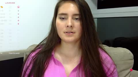 Gabriela Miller online show from February 5, 2025, 11:50 pm