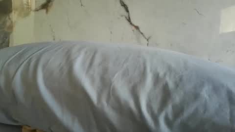 Gabriela Miller online show from December 18, 2025, 3:29 pm