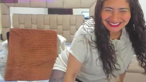 Snapshot of gabriela_ponce chatting on November 12, 2025, 12:11 am gabriela ponce online show from November 12, 2025, 12:11 am