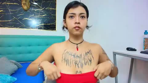 Snapshot of gabrielacortez chatting on November 5, 2025, 1:00 pm GABRIELA online show from November 5, 2025, 1:00 pm