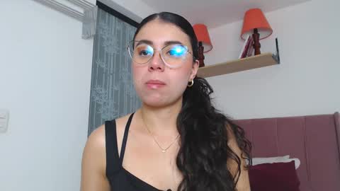 GabrielaRossa online show from January 8, 2025, 1:20 pm