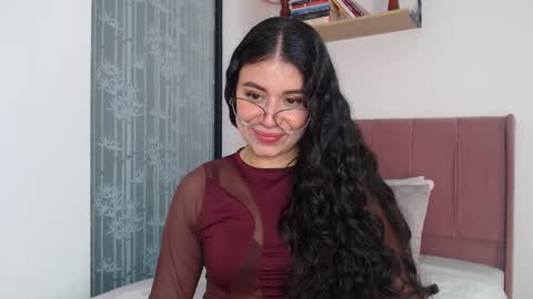 GabrielaRossa online show from February 10, 2025, 6:24 pm