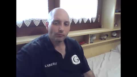 Gabriele online show from October 15, 2025, 2:50 pm