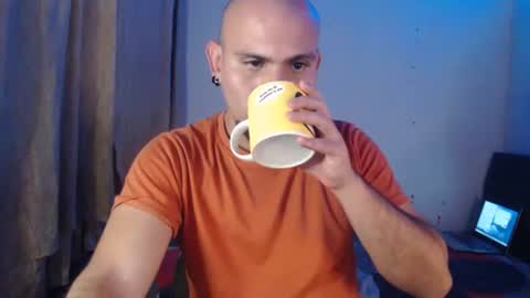 Gabriel online show from December 2, 2025, 10:49 pm