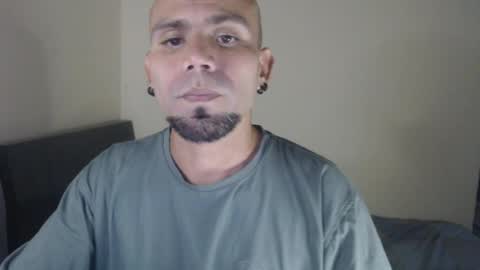 Snapshot of gabrielle_ramirez chatting on June 18, 2026, 2:45 am Gabriel online show from June 18, 2026, 2:45 am