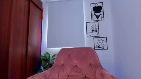 Snapshot of gaby_girl chatting on January 14, 2026, 9:31 pm online show from January 14, 2026, 9:31 pm