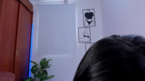 Snapshot of gaby_girl chatting on February 10, 2026, 7:51 pm online show from February 10, 2026, 7:51 pm