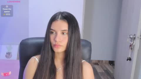 Snapshot of gaby_olsen chatting on June 1, 2026, 10:44 pm Gabriela online show from June 1, 2026, 10:44 pm