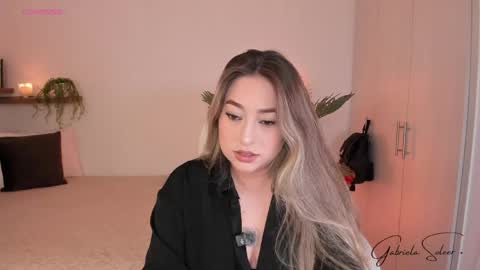 gaby  online show from May 21, 2026, 11:23 pm