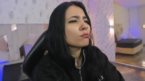 Snapshot of gaby_tay1 chatting on June 14, 2026, 12:18 pm Gaby online show from June 14, 2026, 12:18 pm