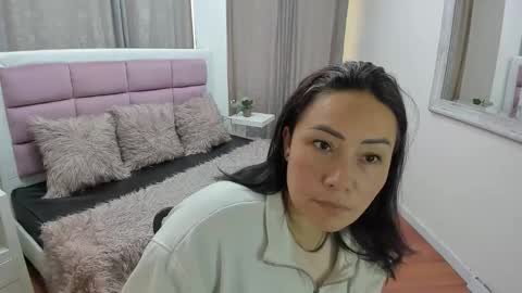 Snapshot of gaby_trent chatting on May 27, 2026, 4:15 pm gabriela online show from May 27, 2026, 4:15 pm