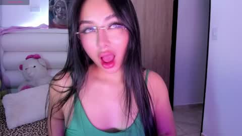 Snapshot of gabydesire chatting on May 10, 2026, 5:12 am GABY DESIRE online show from May 10, 2026, 5:12 am
