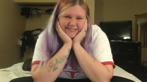 Snapshot of gaebaetae chatting on December 5, 2024, 4:55 pm Eryn online show from December 5, 2024, 4:55 pm