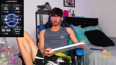 Snapshot of gael_jones chatting on October 24, 2025, 5:37 am gael_jones online show from October 24, 2025, 5:37 am