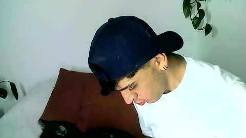 Snapshot of gaelgarcia07 chatting on February 17, 2026, 3:58 am Gael Garca online show from February 17, 2026, 3:58 am